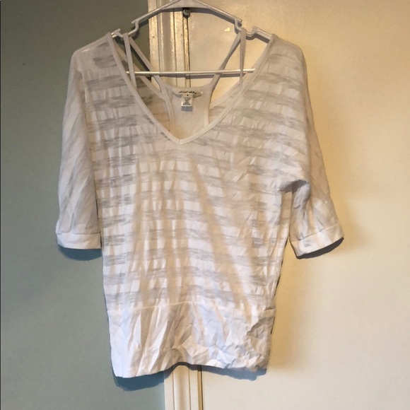 Tops - Y2K White Top